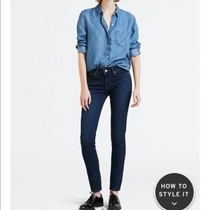 Levi’s 711 Skinny Jeans